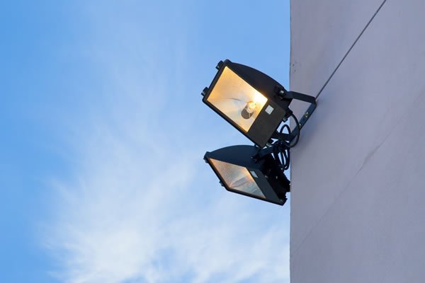 Outdoor floodlighting for security - support lighting
